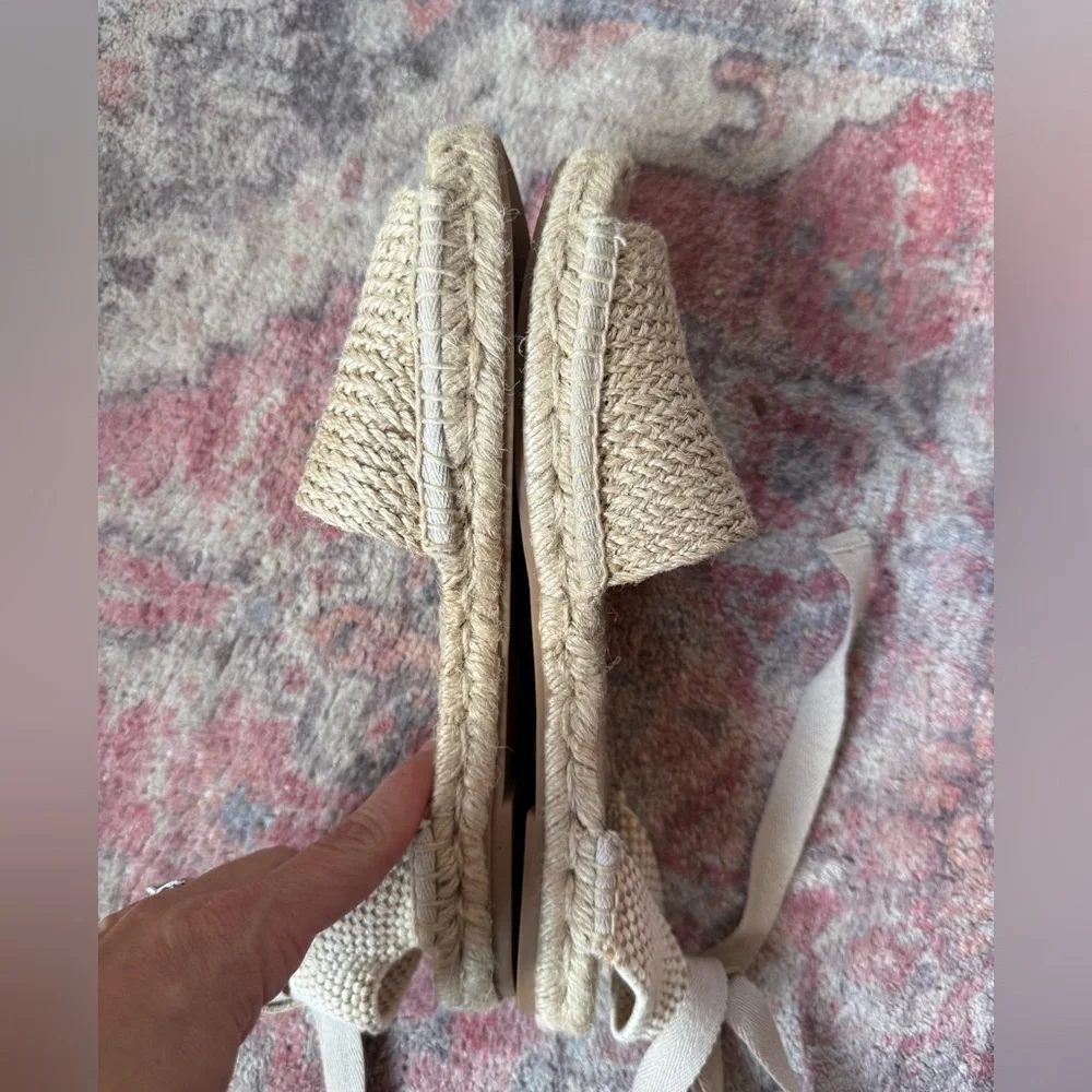 Mango like new